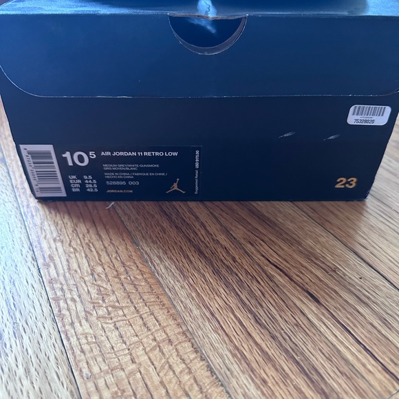 Jordan 11 Cool Grey Low main image 5